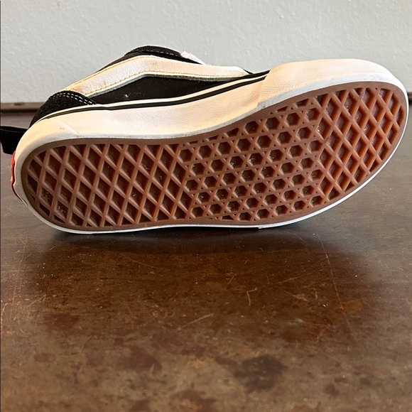 Vans Knu Skool Black and White Low-Top Skate Sneakers - Picture 11 of 14